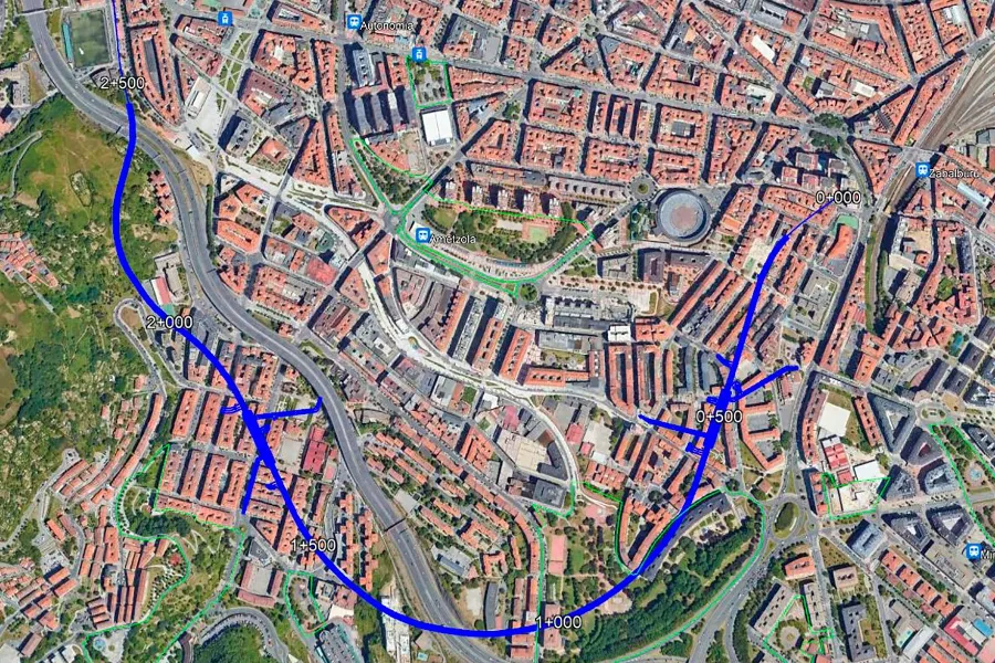 Vista aérea sobre un mapa del trazado de la línea 4 de Bilbao